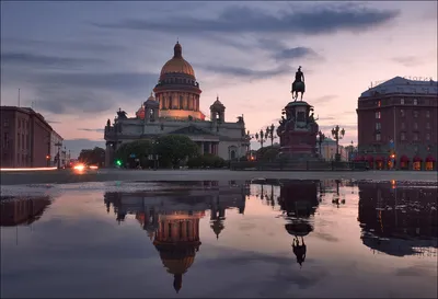 Фото Вид на Исакиевский собор на рассвете, Санкт-Петербург / St.  Petersburg, Россия / Russia