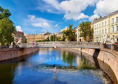 Фонтан Самсон. Фонтаны Петергофа. Скачать фото. Летняя резиденция Петра I.  Петергоф. Самсон, раздирающий пасть льва. Реферат. Фото. Картинки на Карте  СПБ