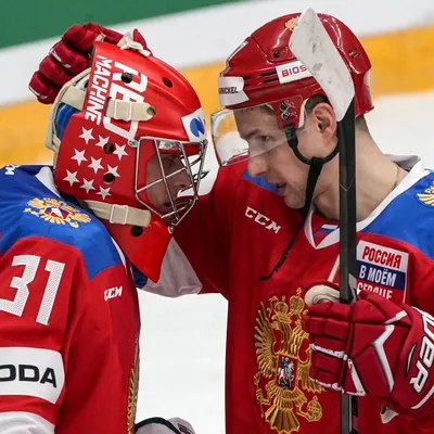 Тренер женской сборной России по хоккею объяснил, почему вратари меняются  так часто, и кто выйдет против Финляндии