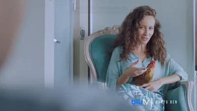 Yalı Çapkını dizisinin Esme'si Sezin Bozacı, pozlarıyla dikkat çekti - Dailymotion Video