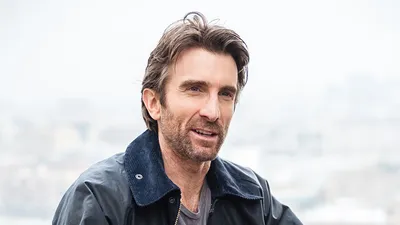 Обои для рабочего стола Мужчины Sharlto Copley бородатые Взгляд Знаменитости