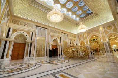 Все в золоте и бриллиантах: как выглядят роскошные дворцы шейхов — фото |  WDAY