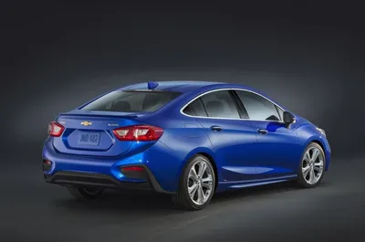 Chevy preps Cruze for U.S. invasion - CNET