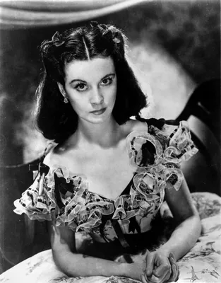 A Closer Look: Every Dress Scarlett O'Hara Wears In Gone With The Wind |  Cultured Elegance - YouTube