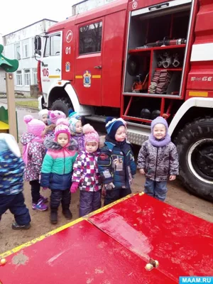 В николаевском городке «Сказка» на радость детишкам появилась настоящая пожарная  машина | СВІДОК.info