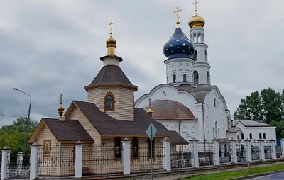 Храм Смоленской иконы Божией Матери на Васильевском острове - сайт "Глобус  Санкт-Петербургской митрополии"