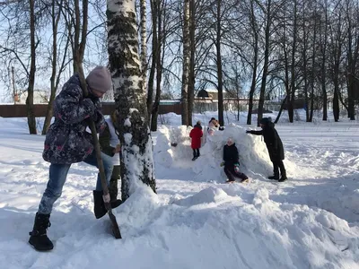 Игровая программа «Снежная баба»