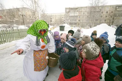 Онлайн пазл «Снежная баба»