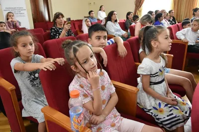 Единая Россия» запускает акцию «Собери ребёнка в школу» в регионах России и  на Донбассе