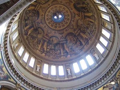 Собор Святого Павла в Лондоне один из величайших храмов мира