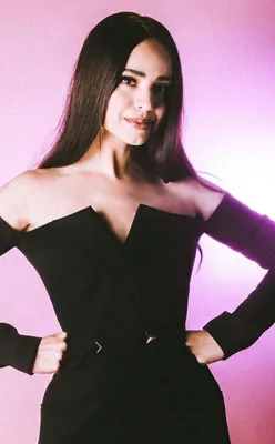 Черные волосы Софии Карсон в черном платье HD Девушки Обои | HD-обои | ID №68254
