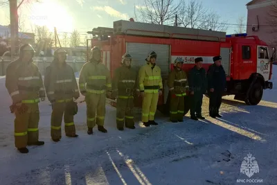 В Тверской области сотрудники МЧС спасли мужчину на пожаре - Газета  «Караван Ярмарка»