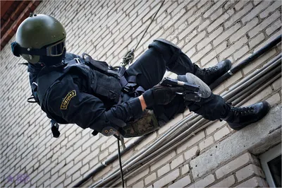 Российский спецназ омон полицейский …» — создано в Шедевруме