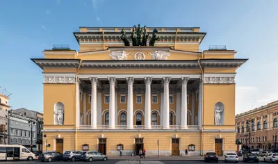 СЕРДЦЕ МИРА фильм | Премьера в Санкт-Петербурге (Наталия Мещанинова, Степан  Девонин) - YouTube