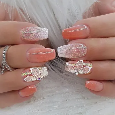 Эффектные ногти со стразами - Студия красоты "NailsProfi"