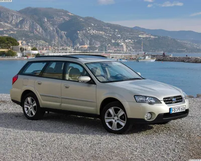 Интерьер салона Subaru Outback . Фото салона Subaru Outback. Фото #2