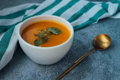 Три самых популярных супа, которые вредят здоровью пожилых людей -  KamchatkaMedia