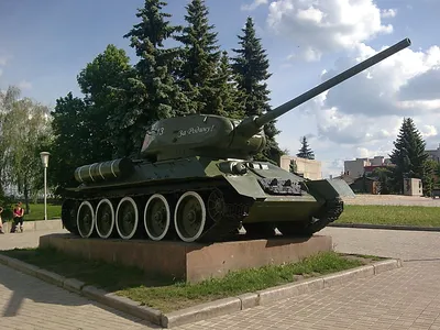 Модель среднего танка Т-34