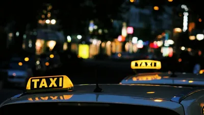 Женское такси в Германии: необходимость или ненужный сервис? – DW –  