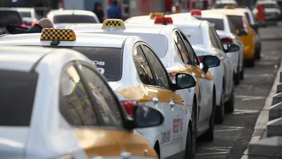 Яндекс.Такси" захватило рынок Бишкека и повысит цены? О ситуации с  таксистами - , Sputnik Кыргызстан