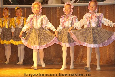 Видео танца «Грибная полька» (1 фото). Воспитателям детских садов, школьным  учителям и педагогам - Маам.ру