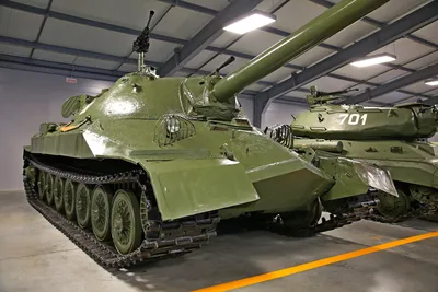 Тяжелый танк ИС-2 - парк Патриот