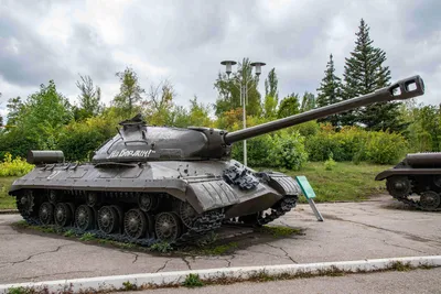 Советский тяжёлый танк ИС-2 обр. 1944 г. — Каропка.ру — стендовые модели,  военная миниатюра