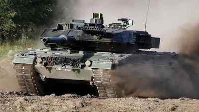 Почему западные танки не будут воевать в Донбассе, рассказало американское  СМИ - , Sputnik Кыргызстан