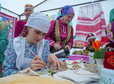 Татарские узоры на Байкале “нарисовала” Автономия татар Бурятии в пяти  районах республики | Всемирный конгресс татар