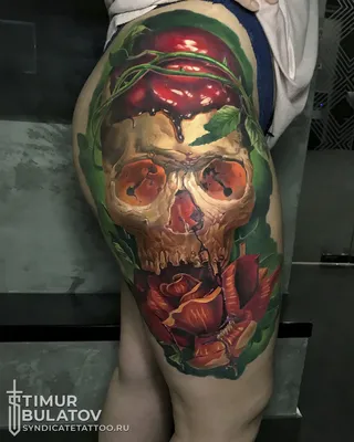 Татуировка черепа с розой от студии Syndicate Tattoo