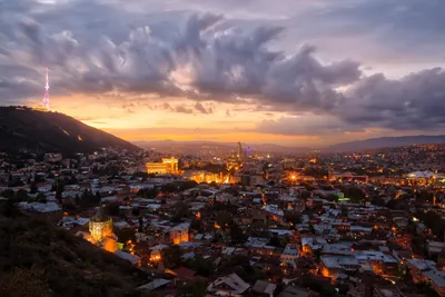 Strolling Through the Old City of Tbilisi | Georgia Travel