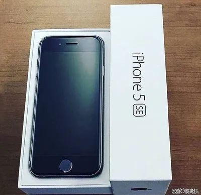 iPhone 5c. Яркий, пластиковый и бесшовный iPhone 5 Екатеринбург Apple |  