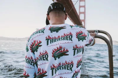 Thrasher Outlined T-shirt (white/red)