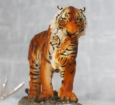 Статуэтка Тигрица с тигрёнком 36*19*10 см (ID#1586390584), цена: 1124 ₴,  купить на 