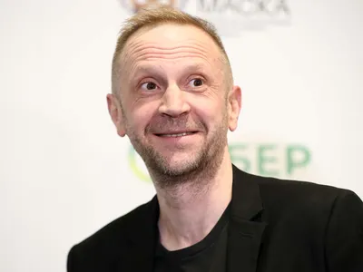 Он торговал на рынке и работал сварщиком»: актер Тимофей Трибунцев, роли,  неудачный брак и кто его красавица-жена | Люди и эпохи | Дзен