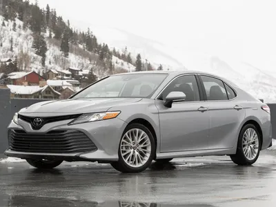 Toyota Camry 70 появится в Казахстане в мае - новости 