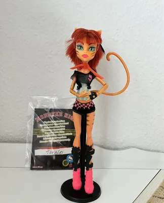 Купить кукла Monster High Шапито - Торалей страйп CHY01 CHX99, цены на  Мегамаркет