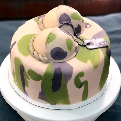 Торт на 23 февраля любимому — купить по цене 900 руб/кг | Интернет магазин  Promocake Москва