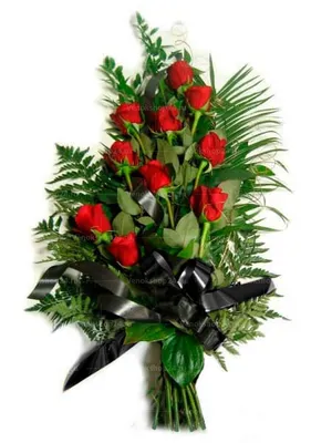 Букет 40 красных роз 50см с курьерской доставкой в Санкт-Петербурге и  области. Траурные цветы недорого к печальному событию.