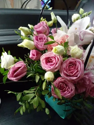 Красивая Настя @ с красивым букетом @julietta__flowers так красиво  дополняют друг друга😍 ♡♡♡♡♡♡♡♡♡♡♡♡♡♡♡♡♡♡ Цветочная мастерская… | Instagram