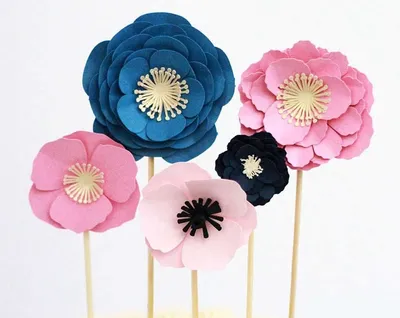 DIY FLUFFY PAPER FLOWER - YouTube