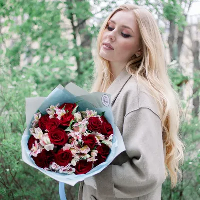 Купить Цветы на 14 февраля "Для любимой жены" в Москве по 3000 ₽ арт – 12629