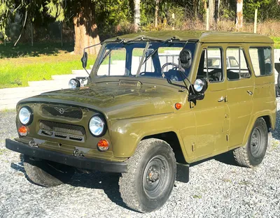 UAZ-469 Walk Around Page 1