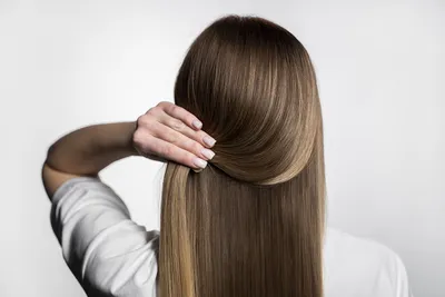 Правильный уход за кожей головы и волосами: 5 советов для женщин и обзор 3  средств
