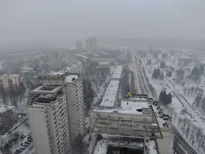 Годовщина вторжения  - в Минске на многоэтажке вывесили украинский  флаг, фото - Телеграф