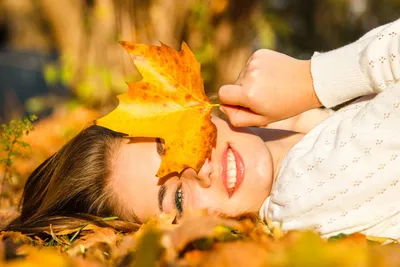 Улыбка ОСЕНИ...Улыбка СЕНТЯБРЯ... | Осенние картинки, Открытки, Осенний  пейзаж