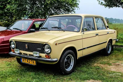 LADA 21013 lada-vaz-21013-oldtimer Used - the parking