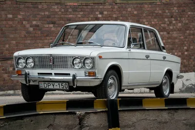 LADA (VAZ) 2103 1500см³ Бензин, 1989м | 