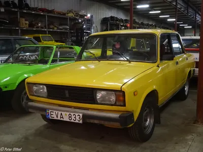 196 рез. по запросу «Vaz 2105» — изображения, стоковые фотографии,  трехмерные объекты и векторная графика | Shutterstock