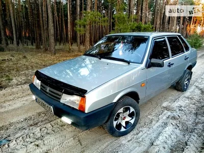В Москве продают 20-летний ВАЗ-21099, который проехал всего 1000 километров  - читайте в разделе Новости в Журнале Авто.ру